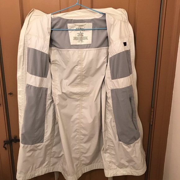 L.L. Bean Oyster Shell Gray Rain Trench Coat Small - Picture 4 of 15